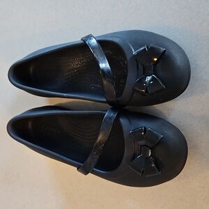 Crocs Youth Girls Black Flats